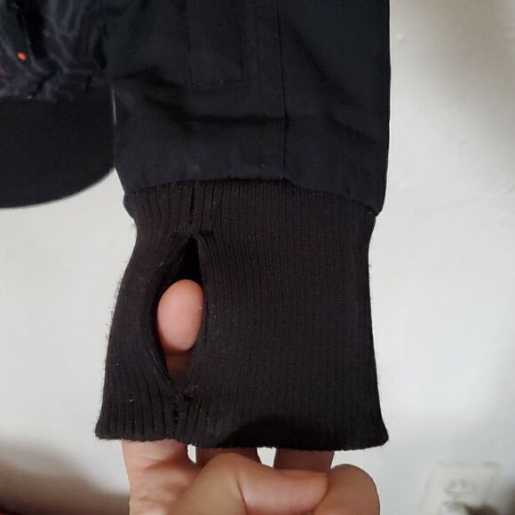 DC Squad 10K Women's Snow Jacket in Black & Orange - Picture 9 of 16